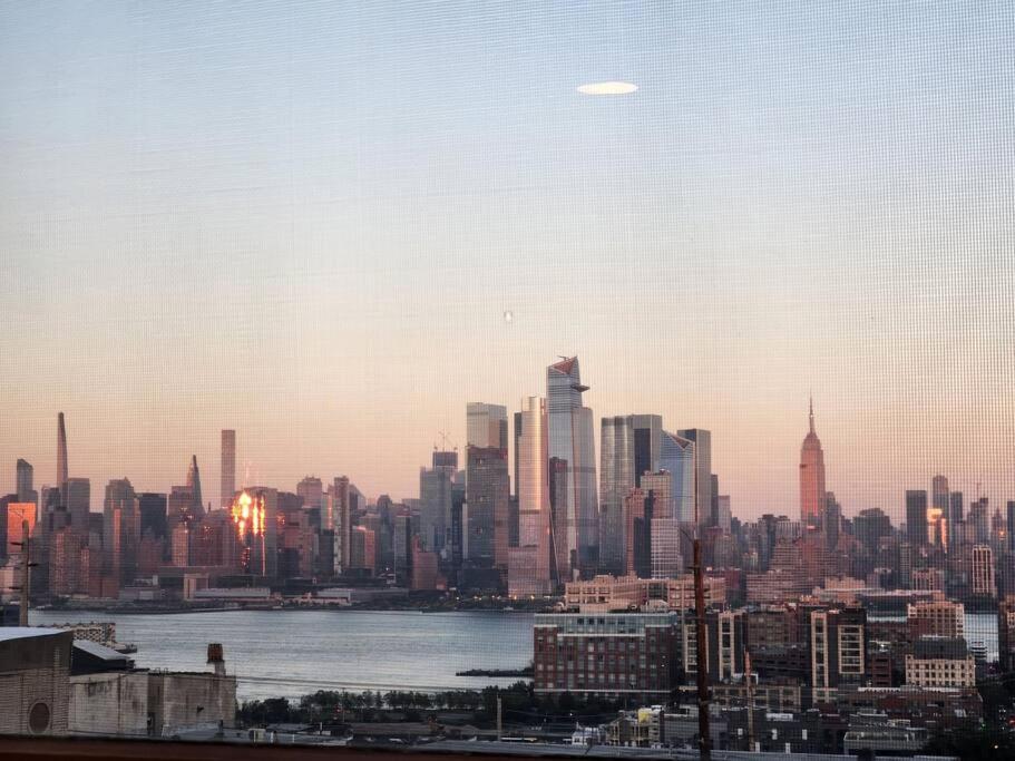 Luxurious 2 Bed ! Mins To Nyc! Apartment Union City Luaran gambar