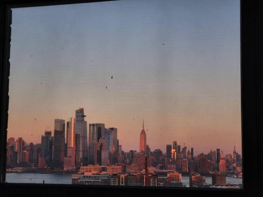 Luxurious 2 Bed ! Mins To Nyc! Apartment Union City Luaran gambar